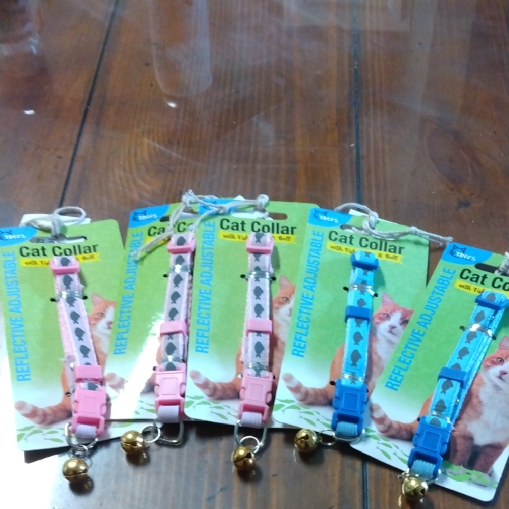5 Top Paw Cat Collar Set Blue and Pink with Bells